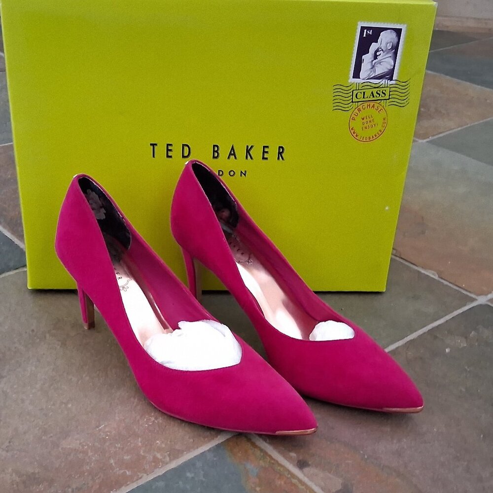 Ted Baker London Pump Heel